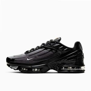 Nike Air Max Plus 3 CJ9684-002 - Schwarz Wolf Grau Turnschuhe mit Tuned Air Dämpfung